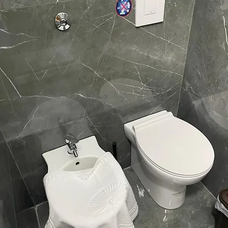 Oda ve Kahvaltı Centro Citta Napoli