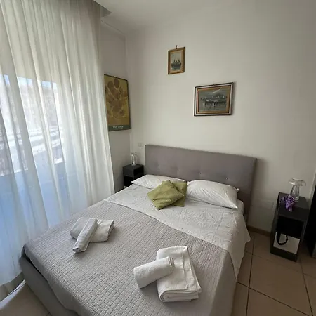 Centro Citta Oda ve Kahvaltı 4*
