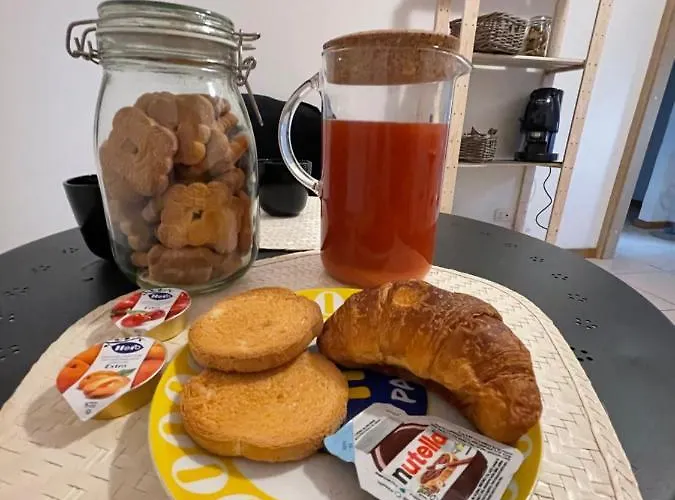 לינה וארוחת בוקר Centro Citta 4*